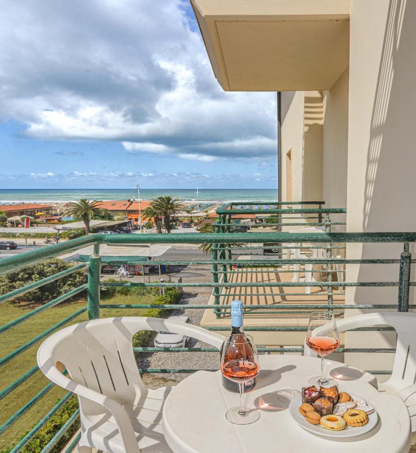 Hotel Paris Lido di Camaiore Eksteriør bilde