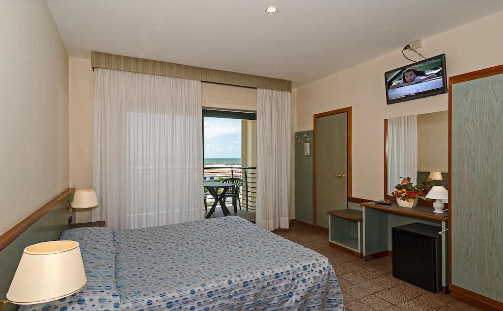 Hotel Paris Lido di Camaiore Eksteriør bilde