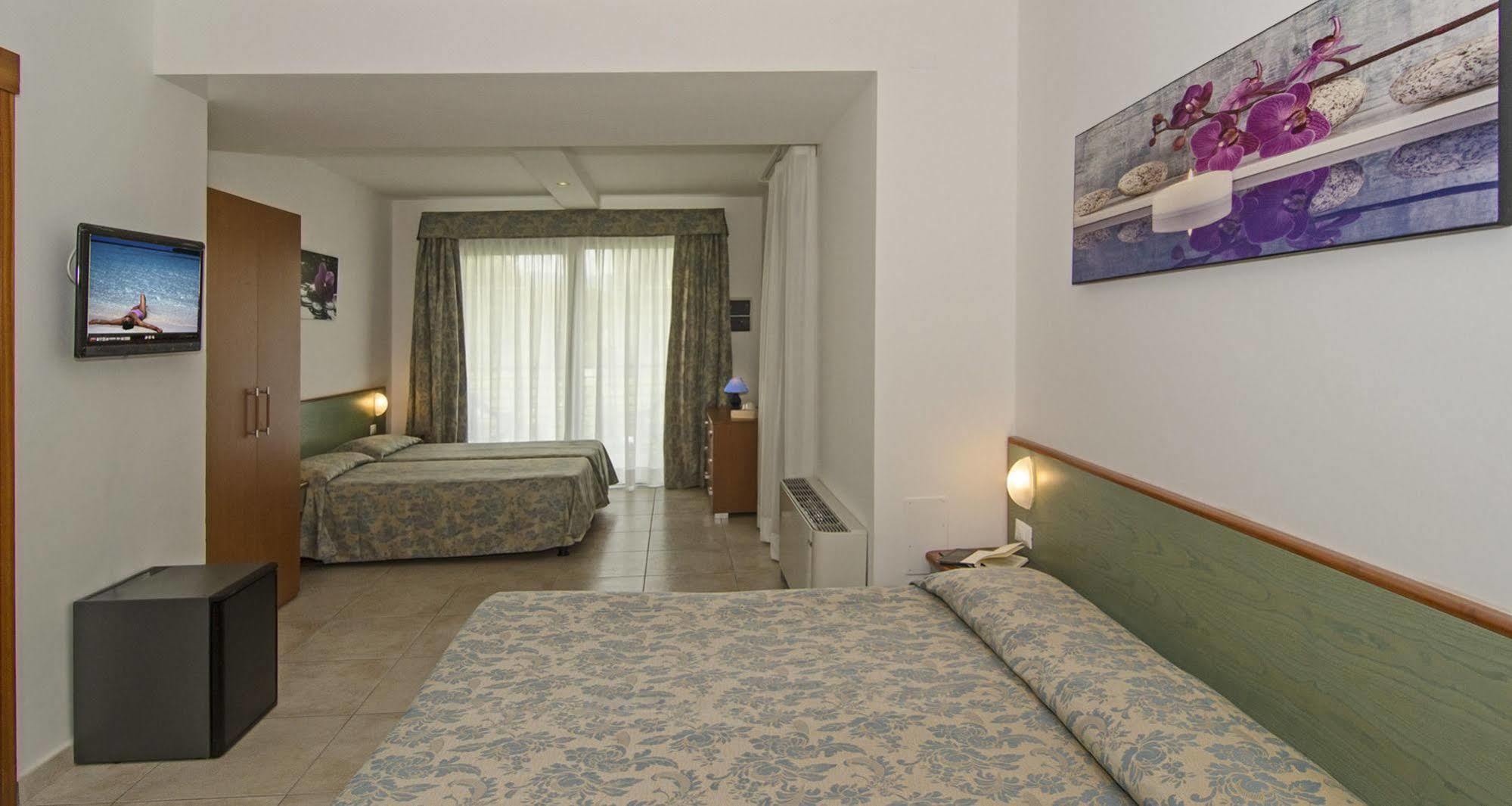 Hotel Paris Lido di Camaiore Eksteriør bilde